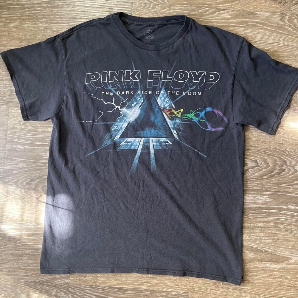 Liquid-blue Men's Black and Grey T-shirt